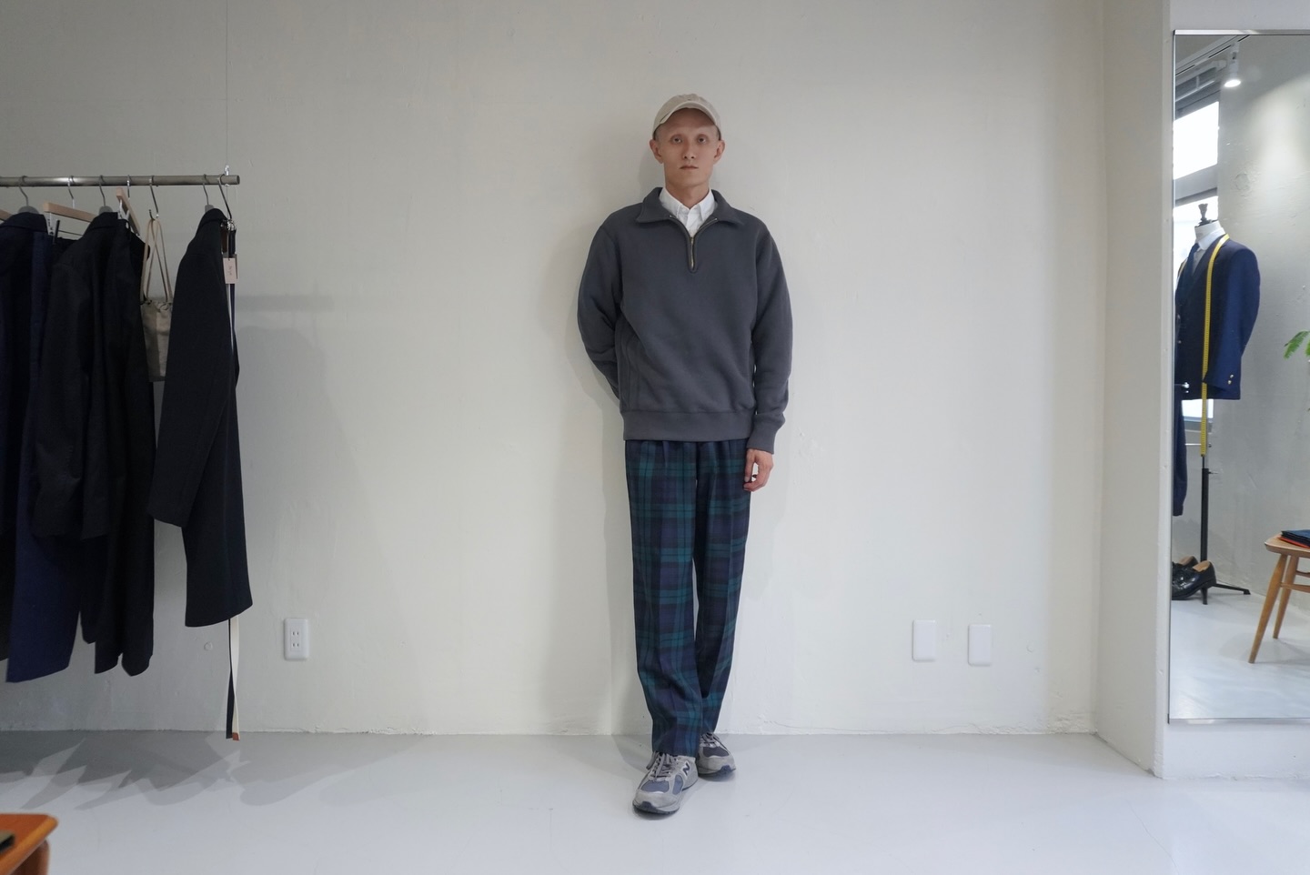 apartir Styling – Scye Half Zip Sweat
