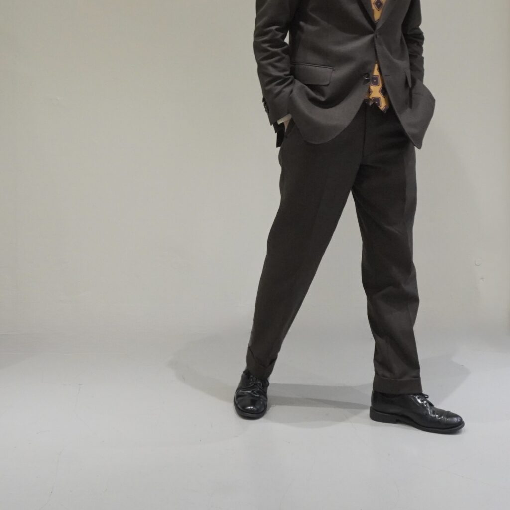 【名古屋】プロが選ぶオーダースーツ完全ガイド|apartirが提案する「素材×色×仕立て」の美学